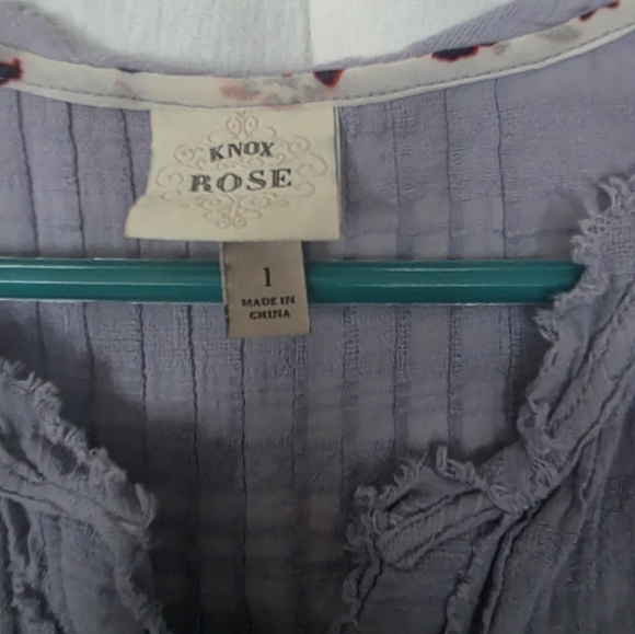 Knox Rose Purple Textured Sleeveless Top - Picture 2 of 3